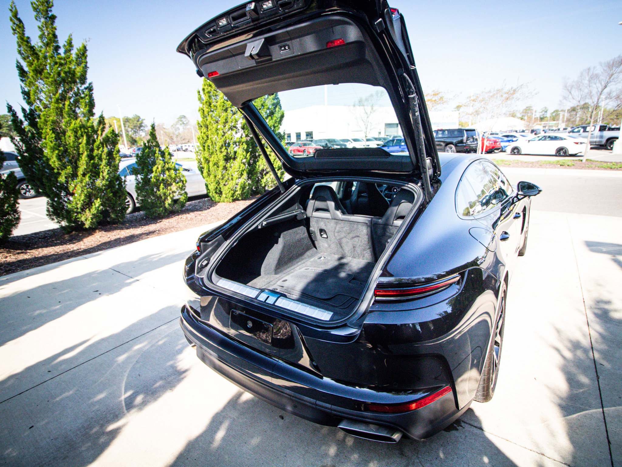 Used 2026 Porsche Panamera image 32