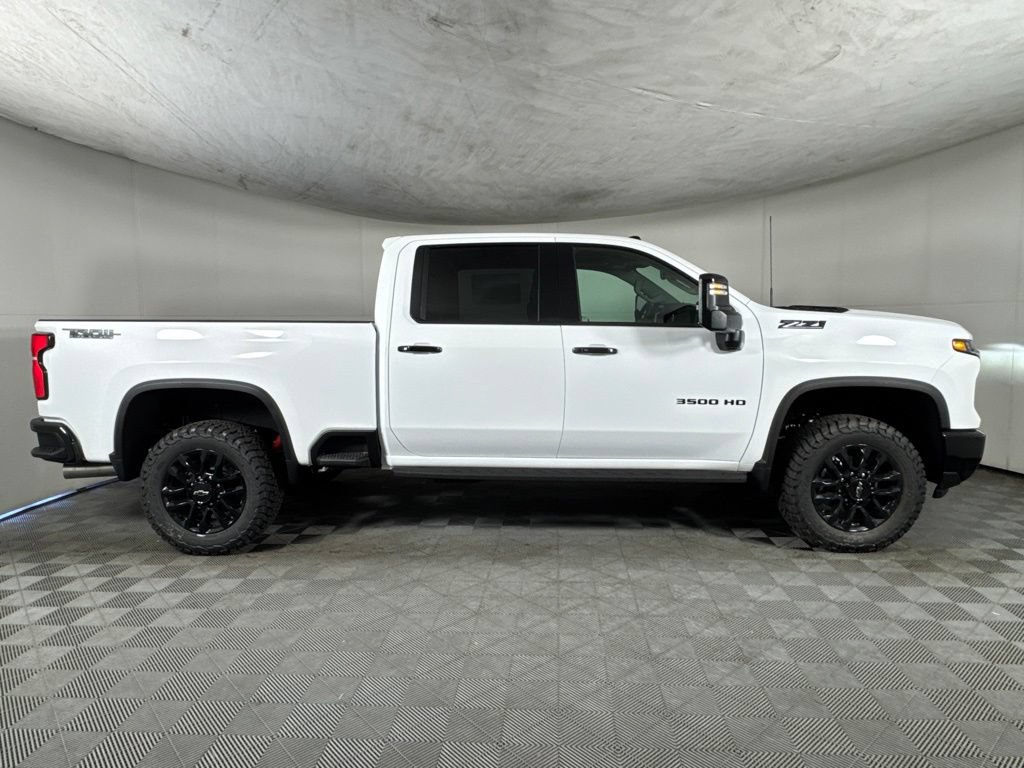 New 2026 Chevrolet Silverado 3500 LTZ w/ LTZ Plus Package AWD/4WD image 4