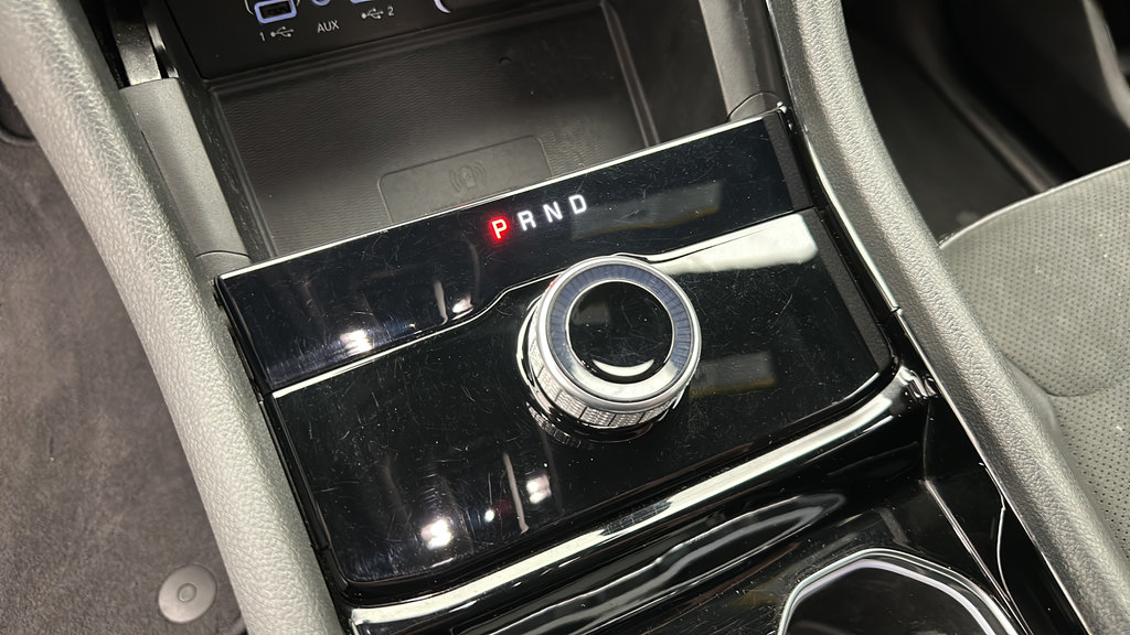 Used 2023 Jeep Grand Cherokee L Laredo AWD/4WD image 21