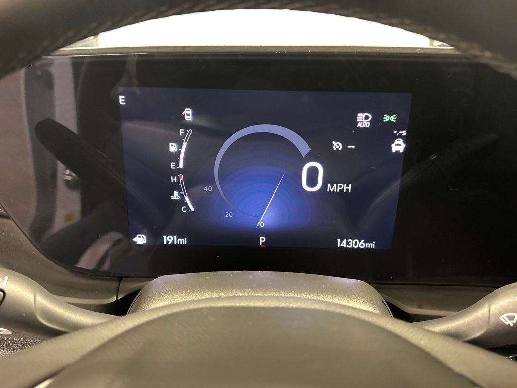 Used 2025 Buick Envista Sport Touring image 33