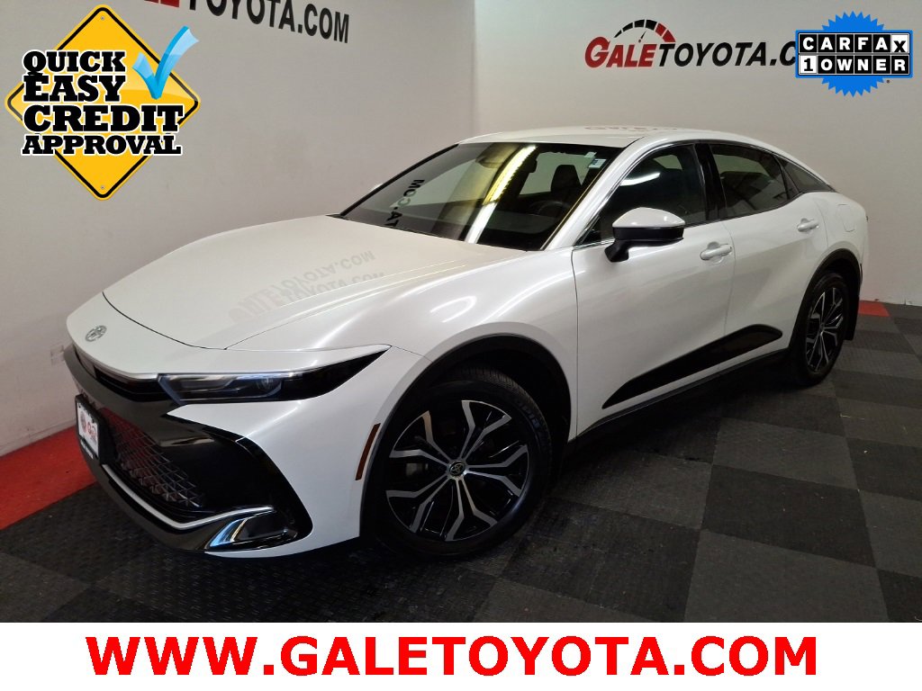 Used 2023 Toyota Crown XLE