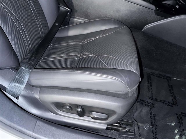 Certified 2021 Lexus ES 300h w/ Accessory Package image 15