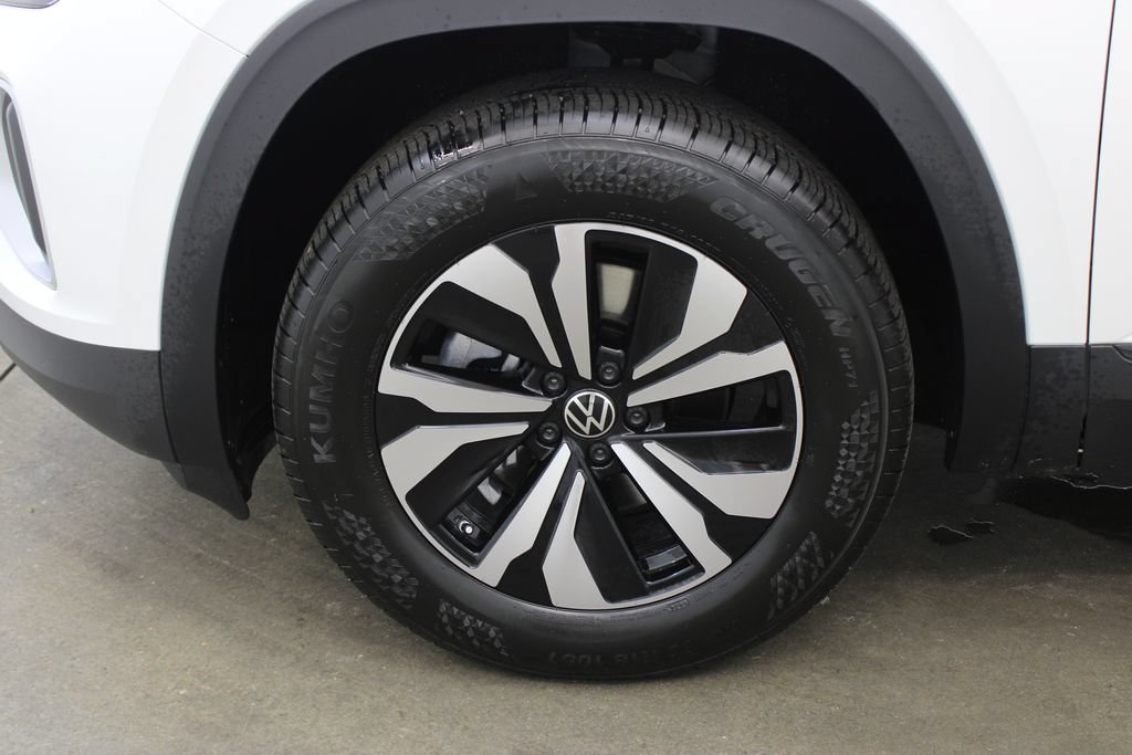 New 2026 Volkswagen Atlas SE FWD image 28