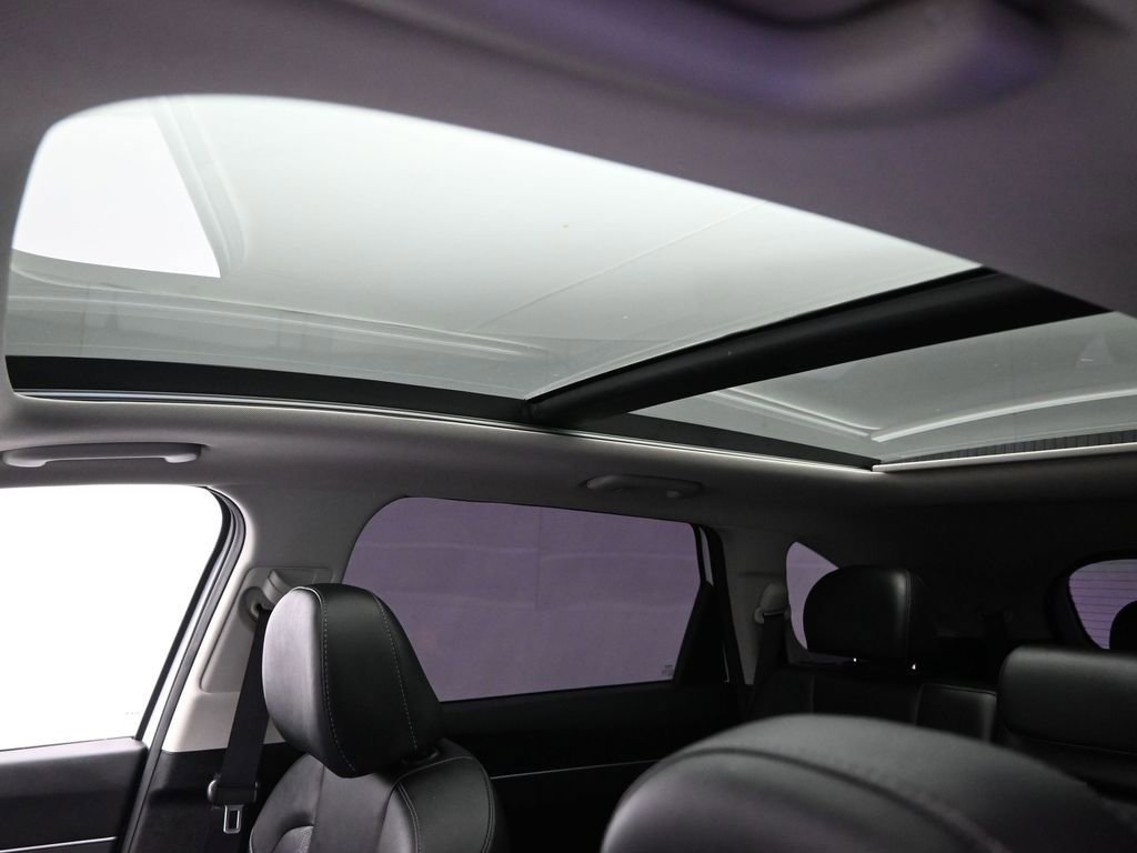 Used 2023 Kia Sorento S w/ Panoramic Sunroof Package image 13