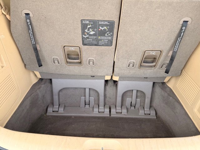 Used 2020 Kia Sedona LX FWD image 11
