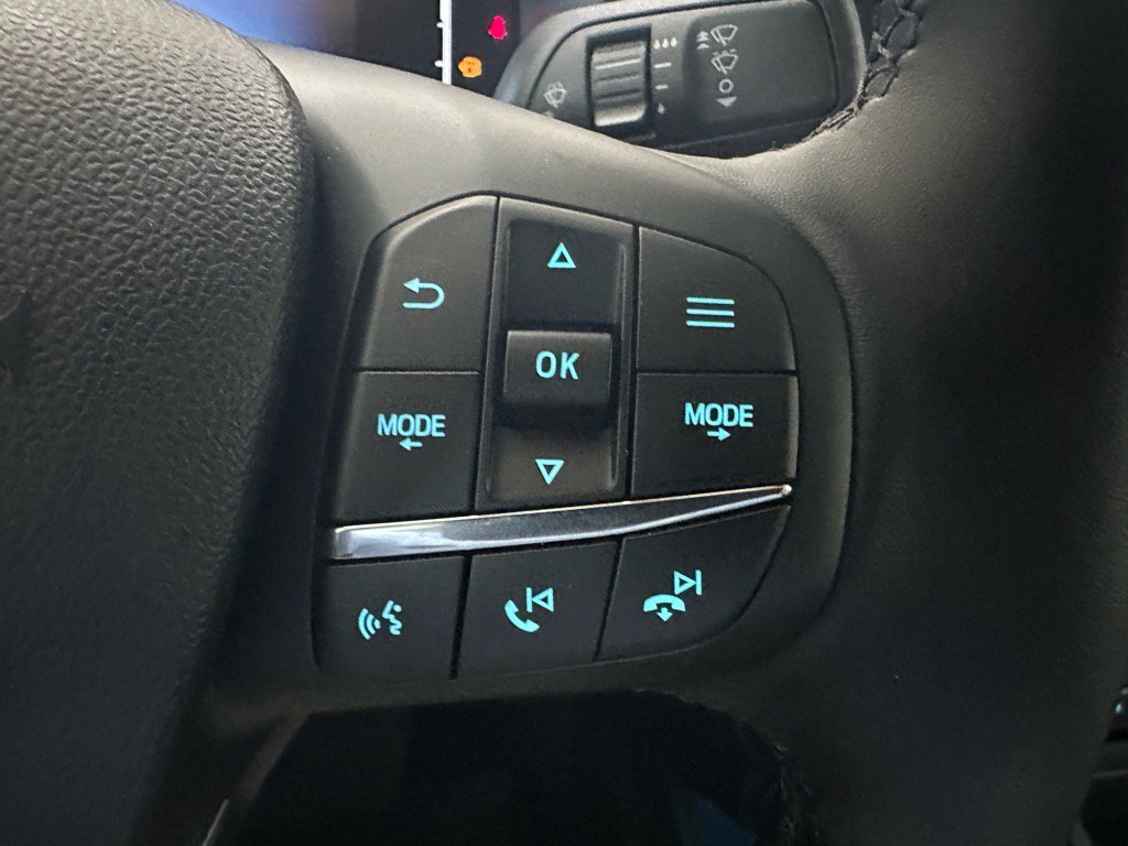 New 2025 Ford Maverick XLT w/ XLT Luxury Package image 43