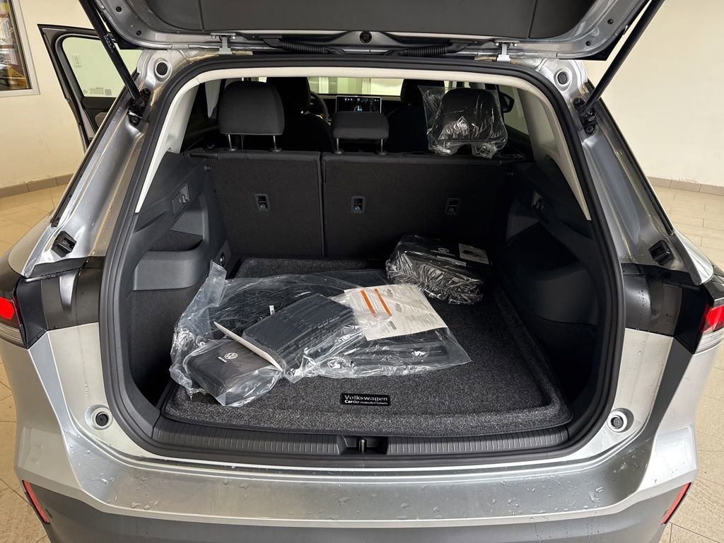 New 2026 Volkswagen Tiguan S image 16