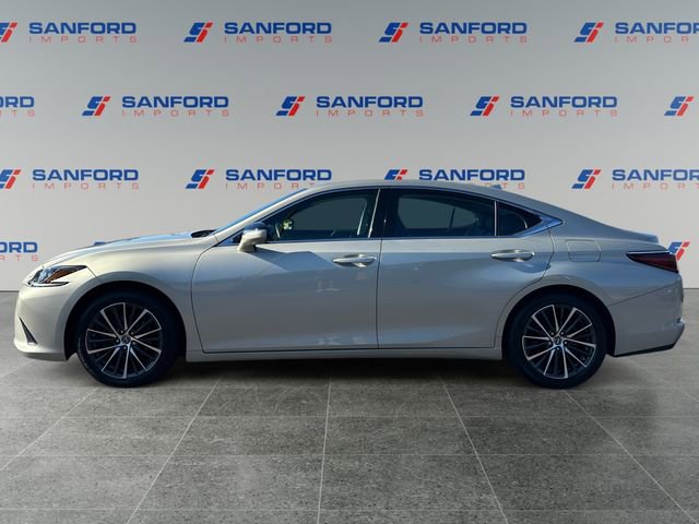 Used 2022 Lexus ES 350 w/ Premium Package image 2