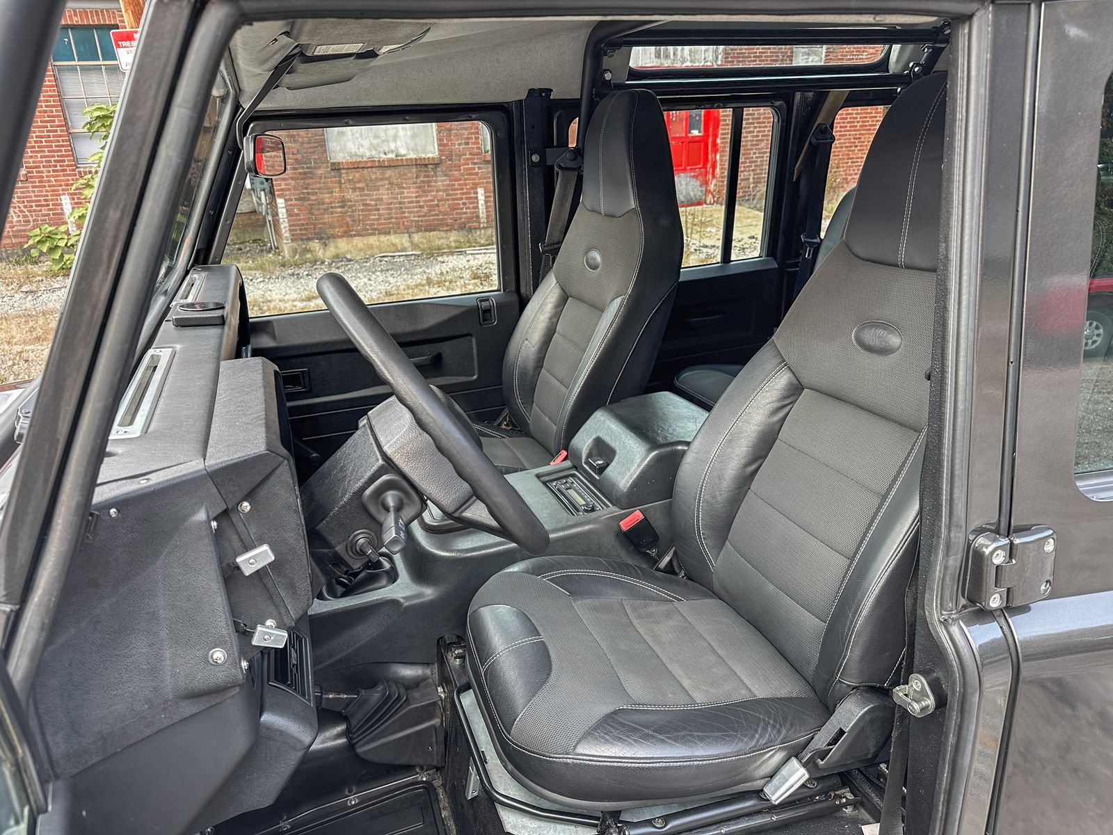 Used 1997 Land Rover Defender 90 AWD/4WD image 21