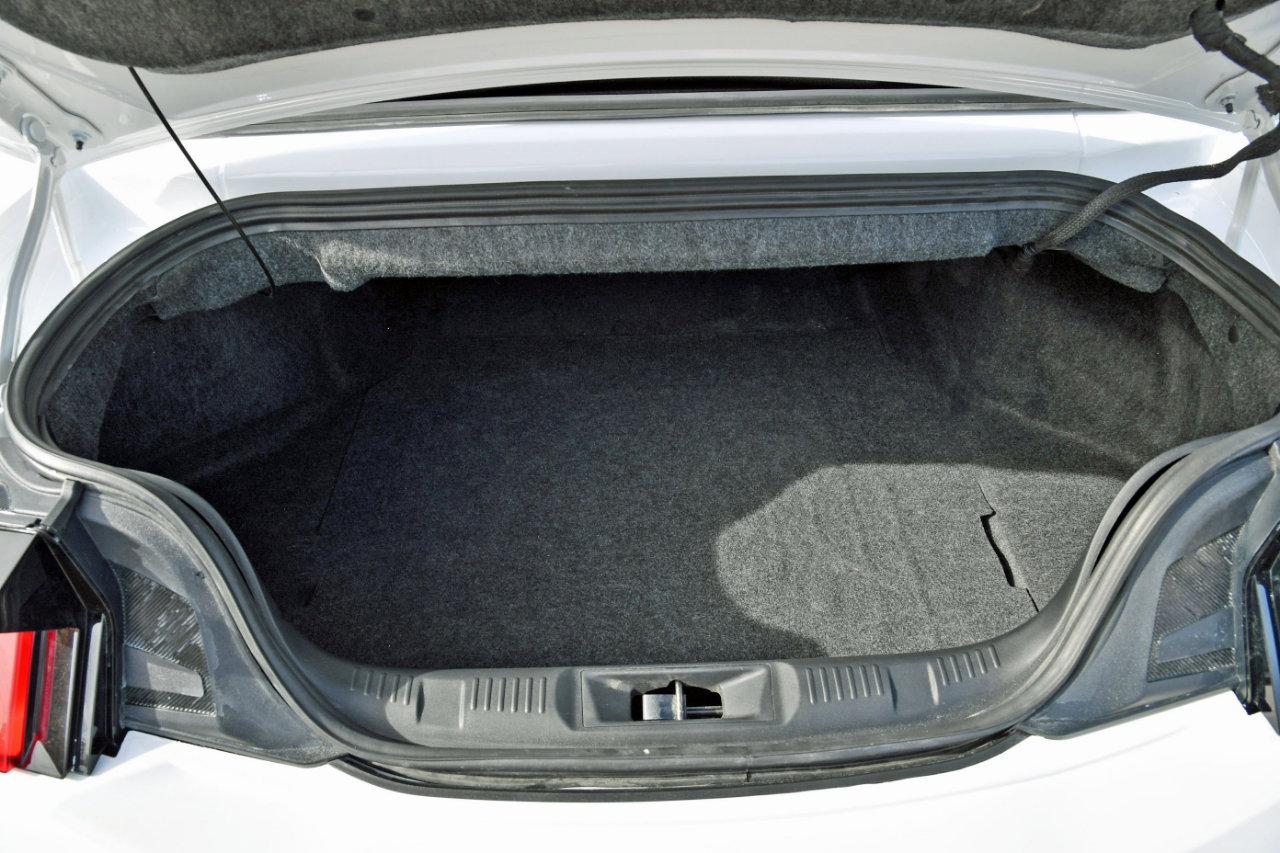 Used 2025 Ford Mustang Premium image 29