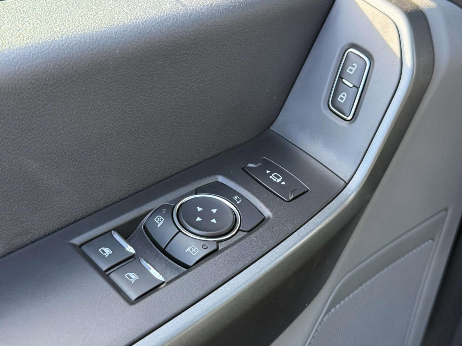 New 2026 Ford F600 4x4 Regular Cab Super Duty w/ XLT Value Package image 17