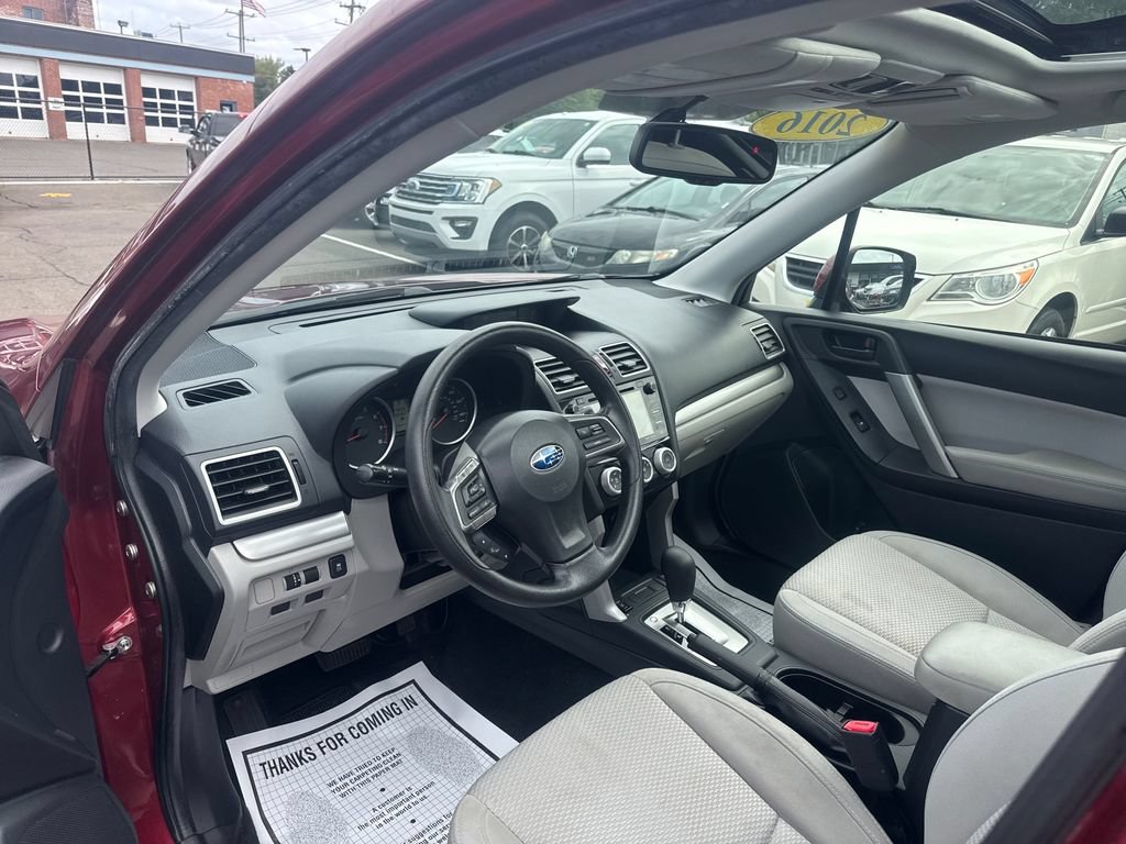 Used 2016 Subaru Forester 2.5i Premium w/ All-Weather Package AWD/4WD image 31