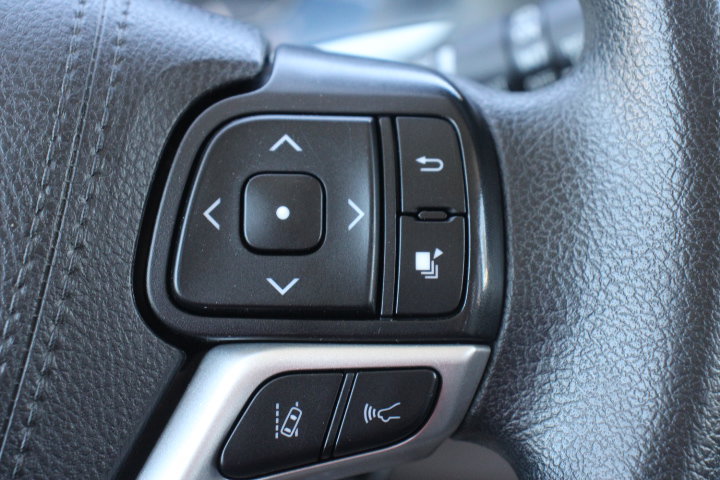 Used 2020 Toyota Sienna L FWD image 22