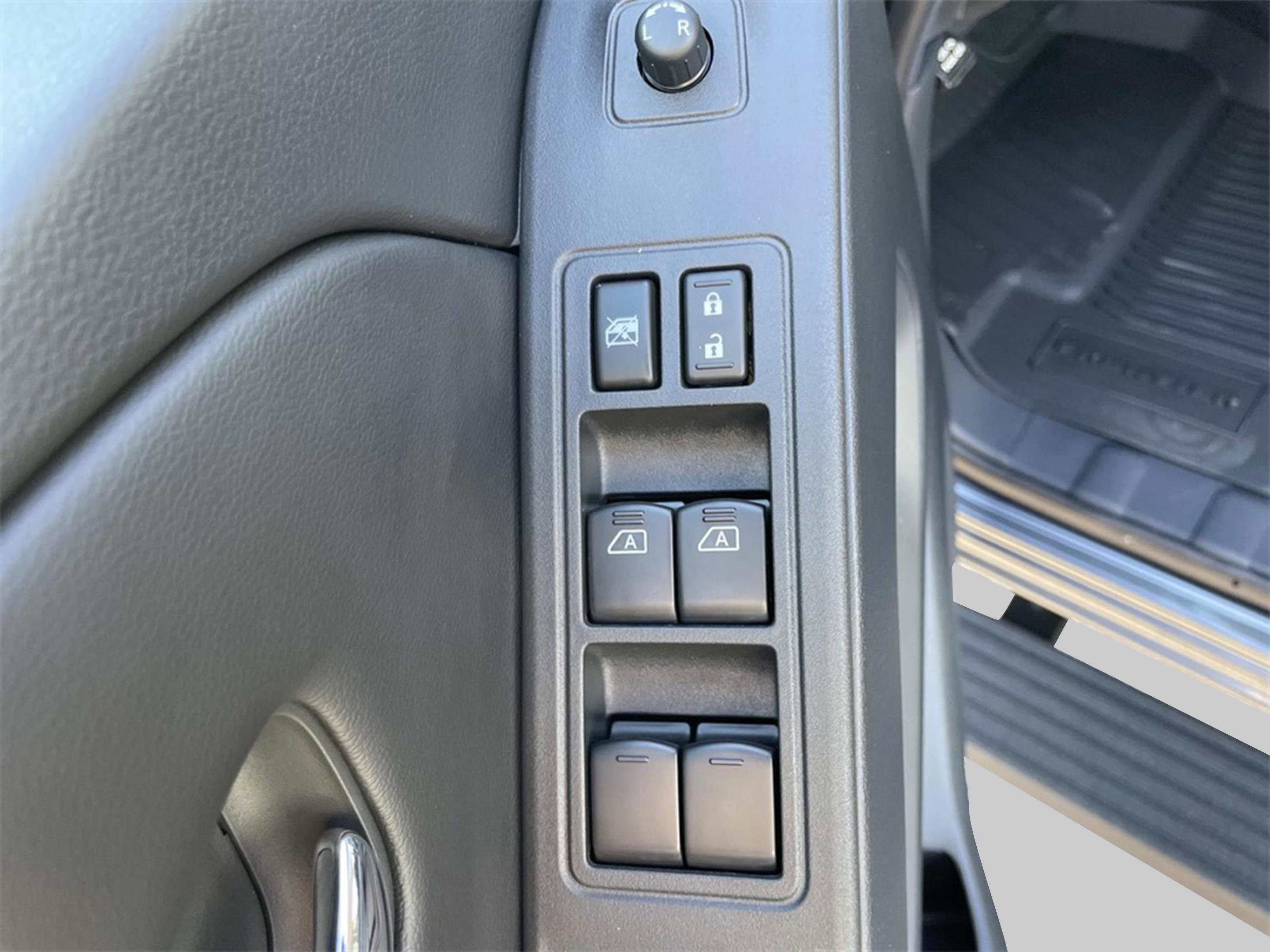 New 2026 Nissan Frontier SV w/ SV Convenience Package image 16