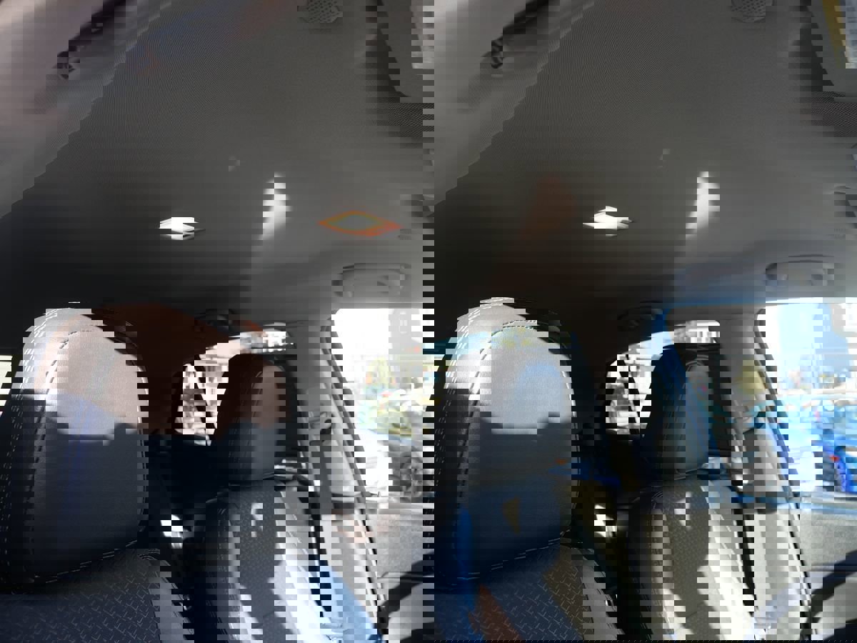 Used 2019 Buick Encore Preferred image 18