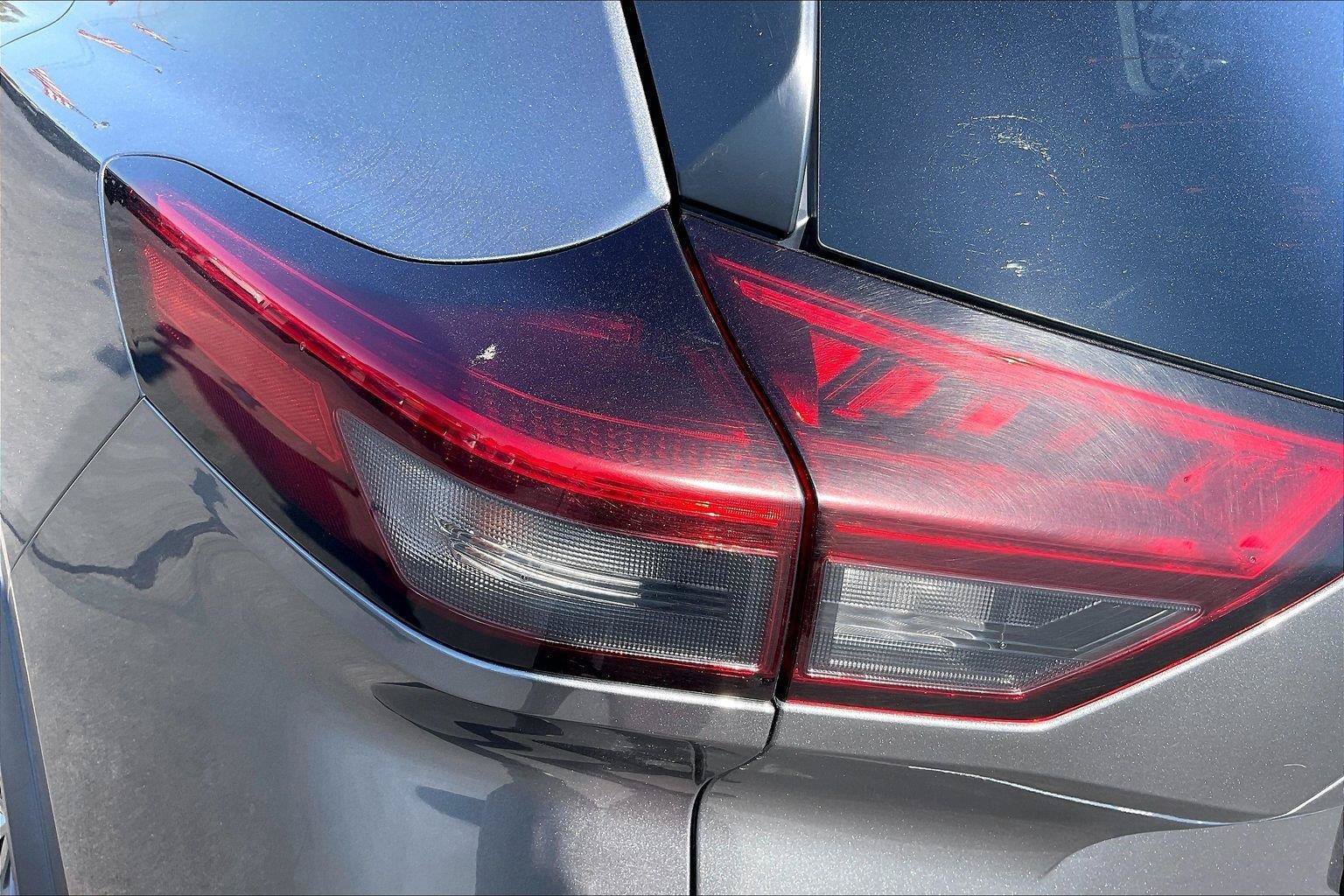 Certified 2023 Nissan Rogue S FWD image 30