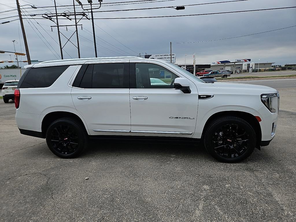 Used 2022 GMC Yukon Denali image 9