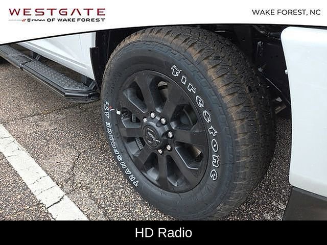 New 2026 RAM 2500 Laramie AWD/4WD image 13