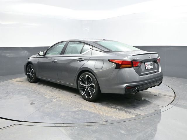Used 2023 Nissan Altima 2.5 SR image 7