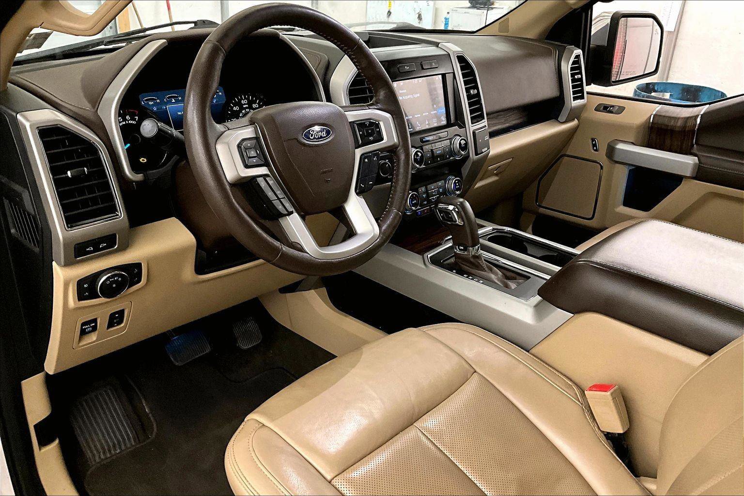 Used 2019 Ford F150 Lariat w/ Equipment Group 502A Luxury image 12