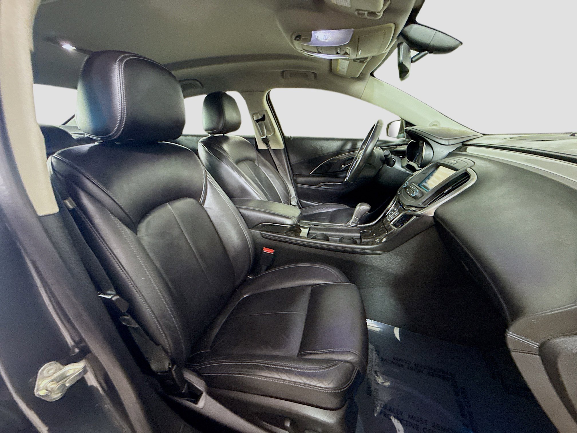 Used 2016 Buick LaCrosse Leather image 29