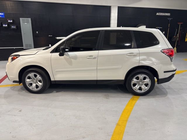 Used 2018 Subaru Forester 2.5i image 5