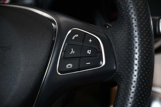 Used 2019 Mercedes-Benz GLC 300 image 19