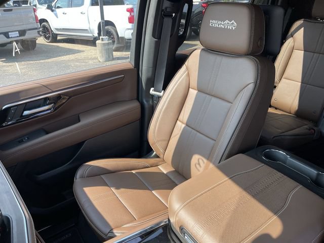 New 2026 Chevrolet Tahoe High Country AWD/4WD image 26