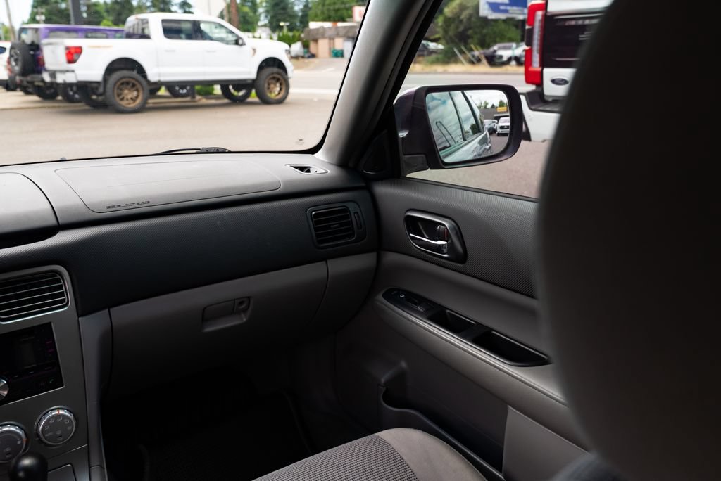 Used 2007 Subaru Forester 2.5X AWD/4WD image 10