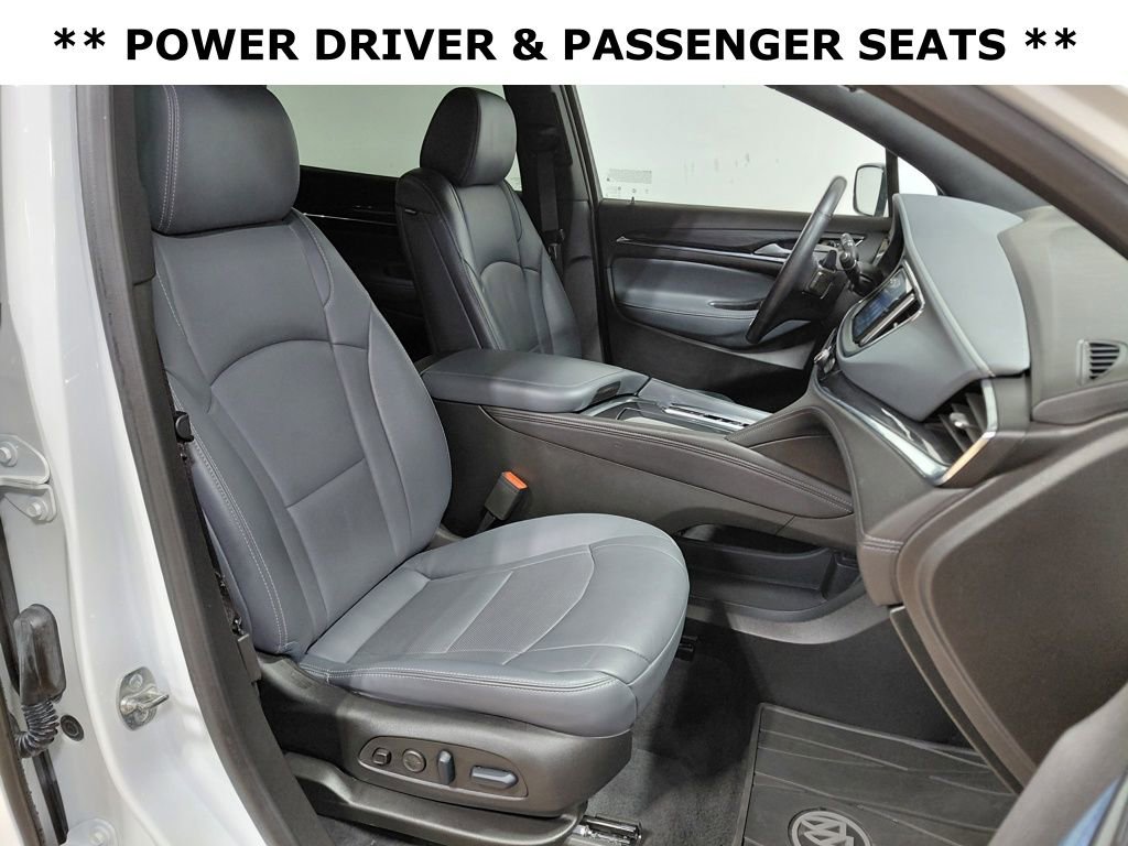 Used 2024 Buick Enclave Premium image 24
