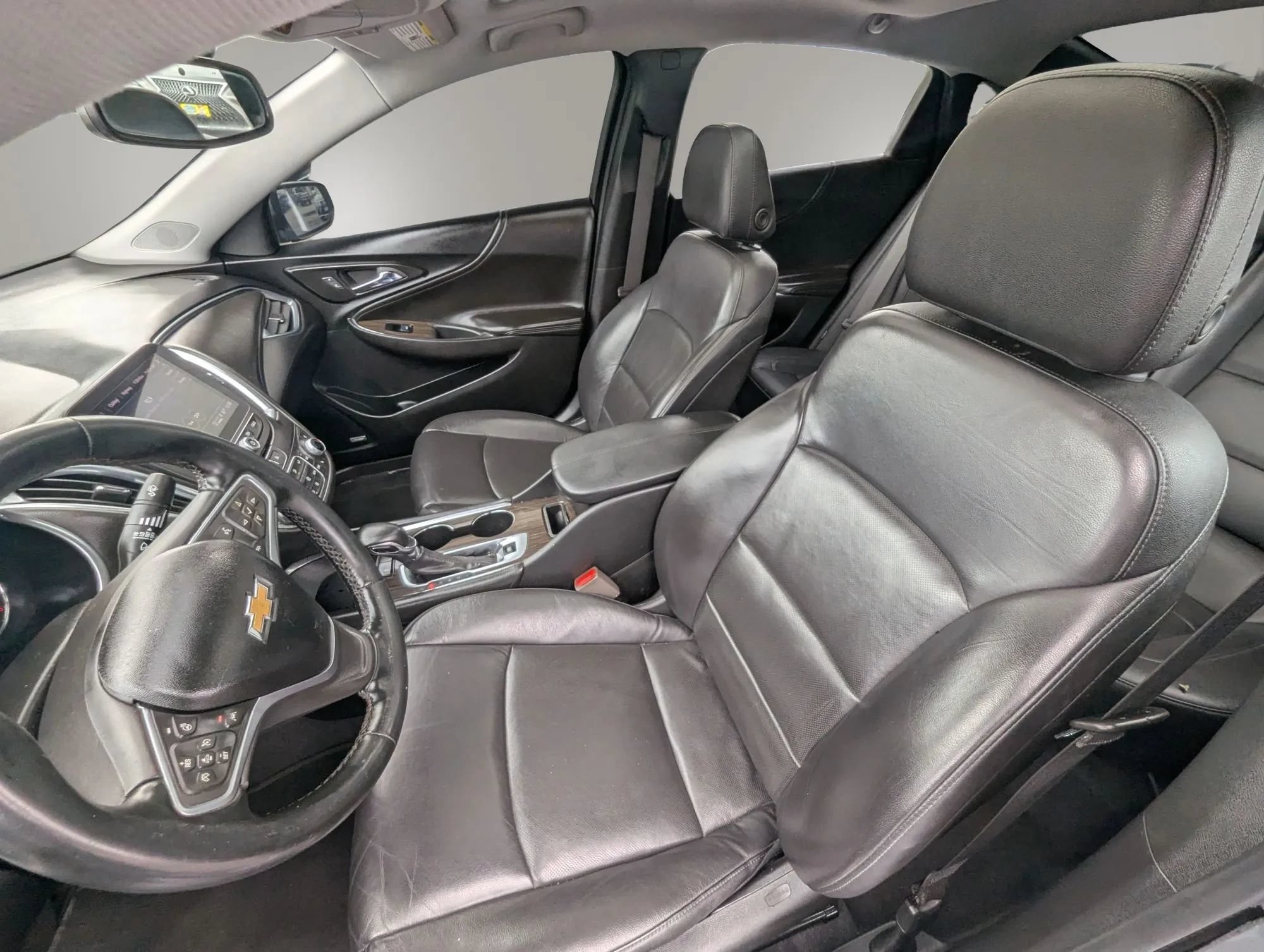 Used 2023 Chevrolet Malibu LT w/ Driver Confidence Package FWD image 9