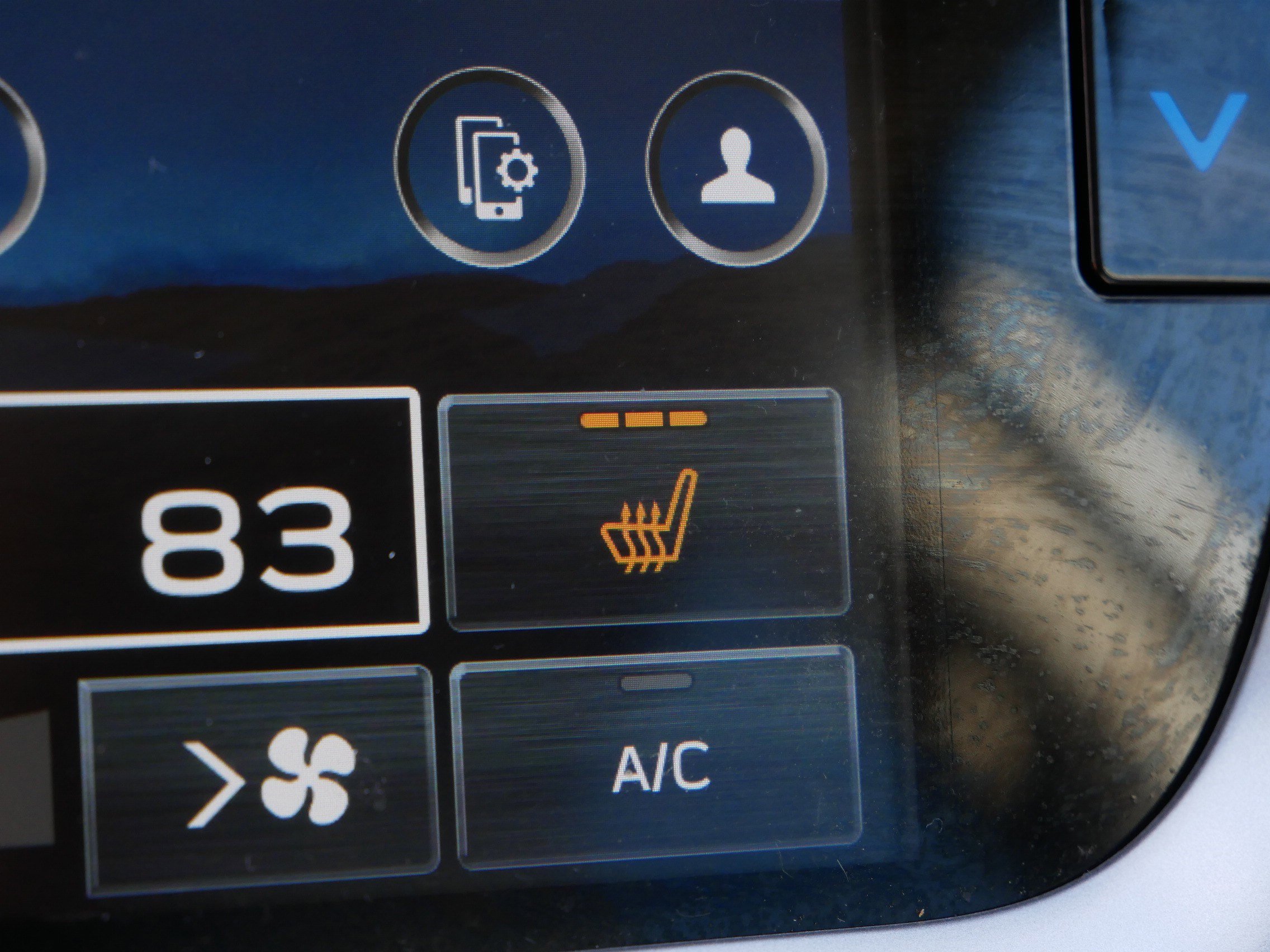 Used 2025 Subaru Outback Premium image 32