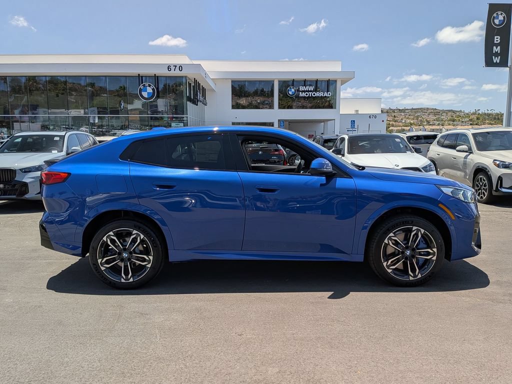 New 2026 BMW X2 xDrive28i w/ Technology Package AWD/4WD image 5