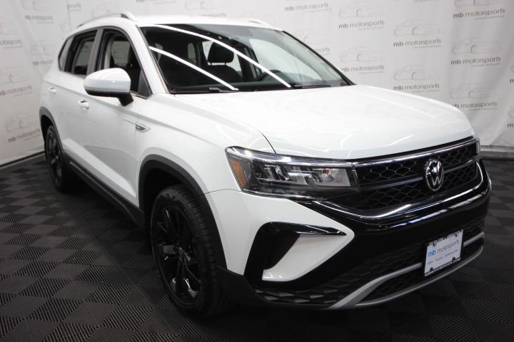 Used 2022 Volkswagen Taos SE image 11