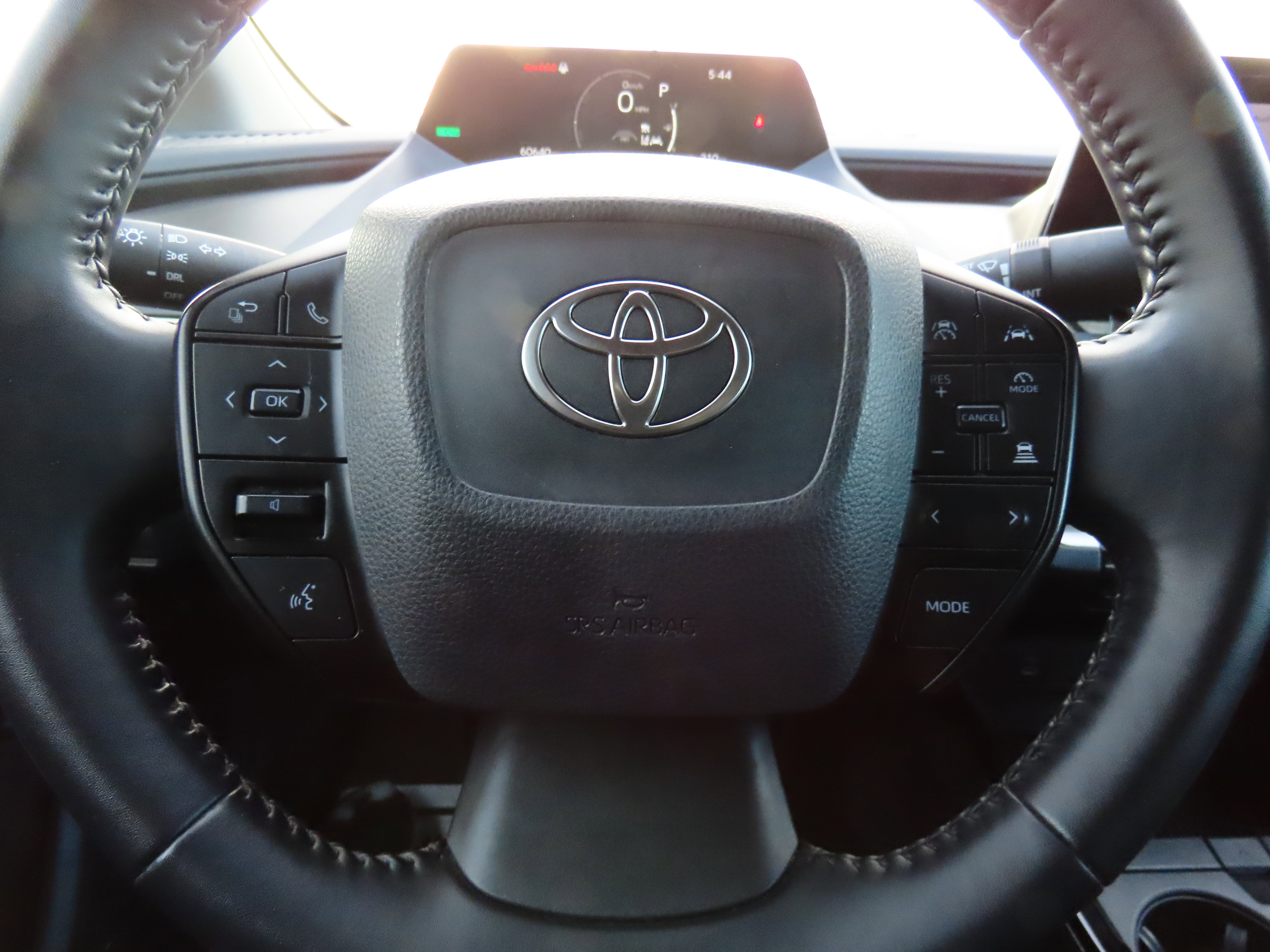 Used 2024 Toyota Prius LE image 27