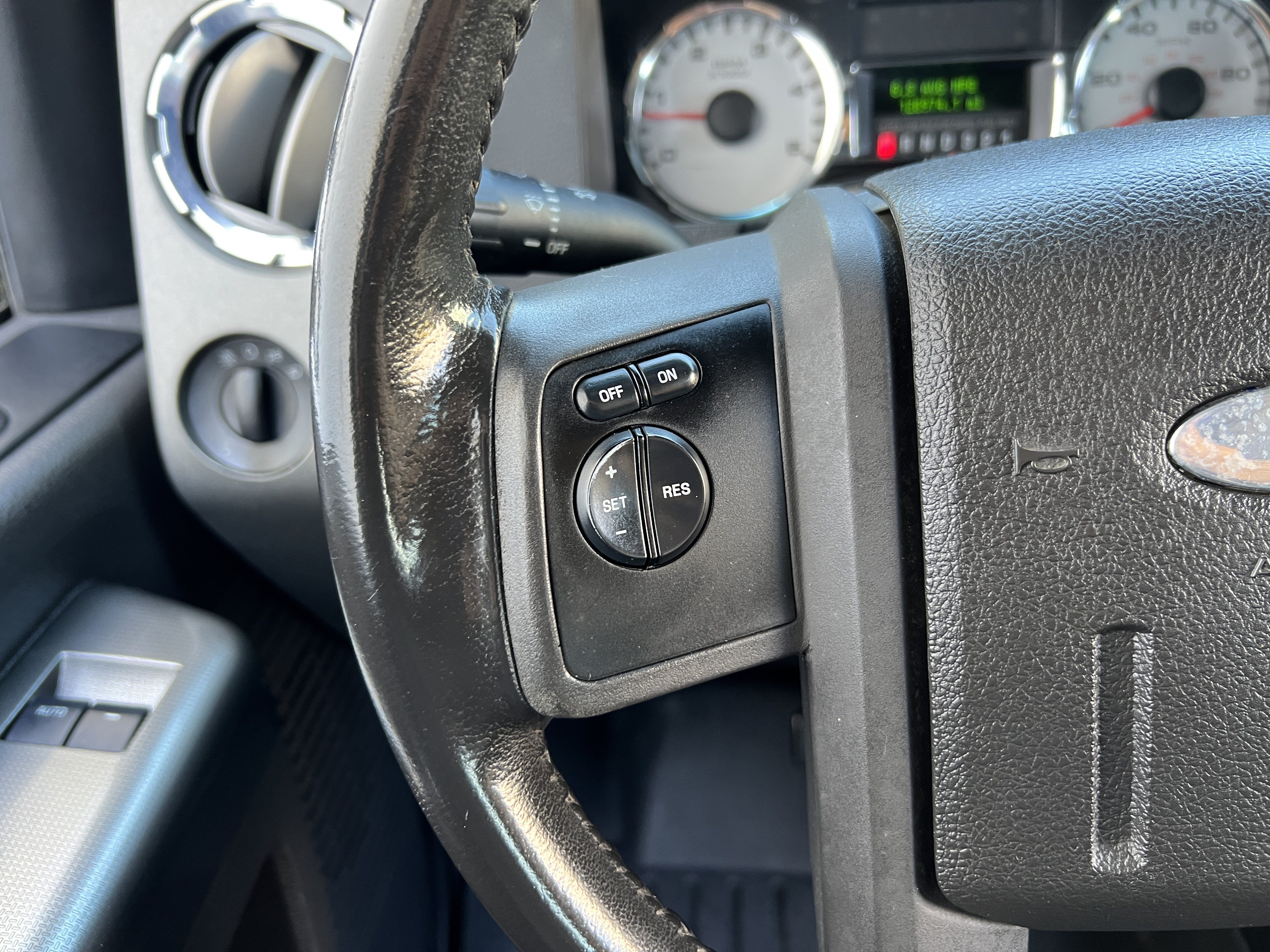 Used 2008 Ford F350 FX4 AWD/4WD image 22