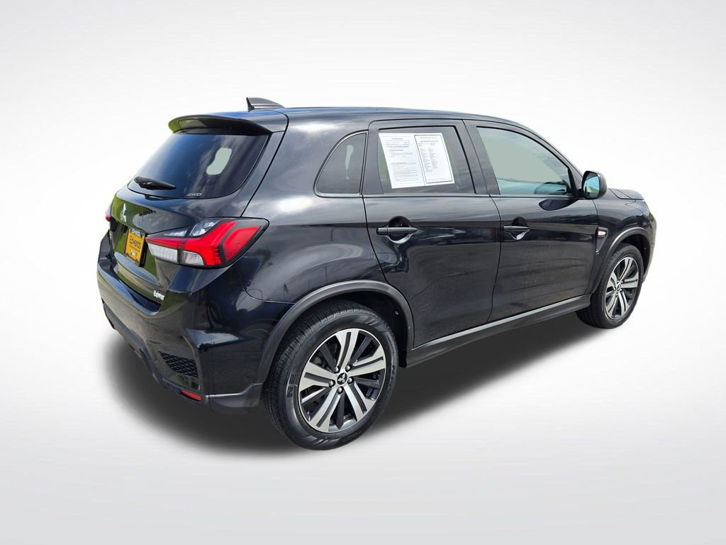 Used 2020 Mitsubishi Outlander Sport AWD image 3