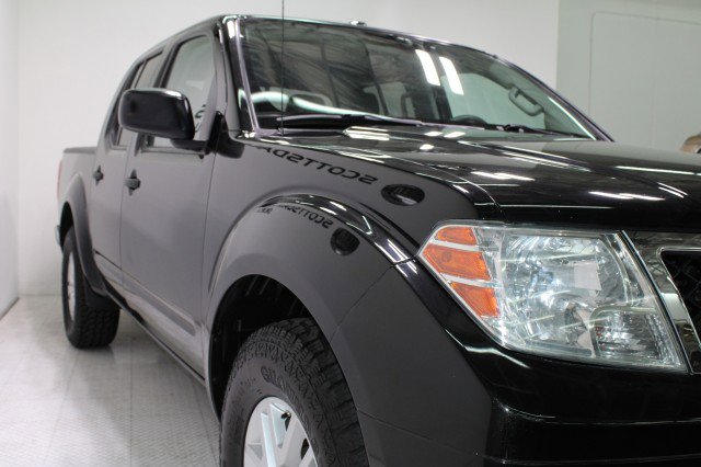 Used 2016 Nissan Frontier SV image 34