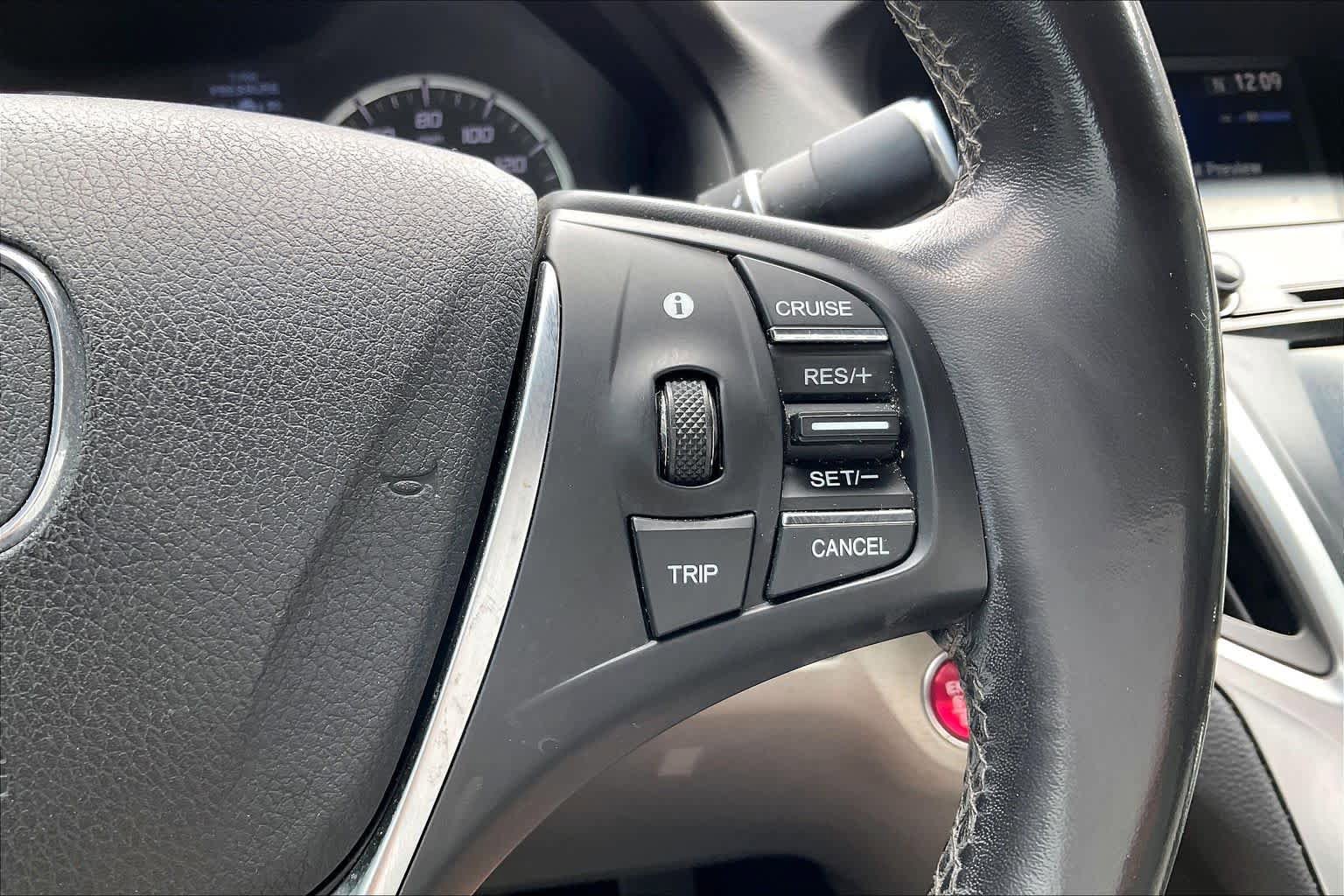 Used 2015 Acura TLX FWD image 24