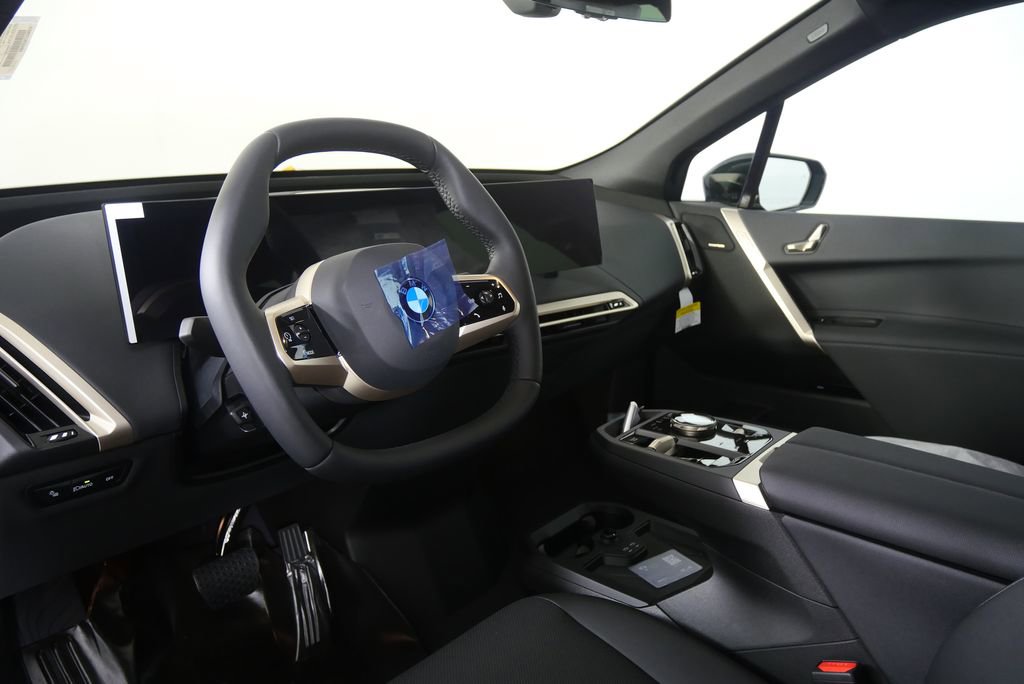 New 2026 BMW iX xDrive45 image 13