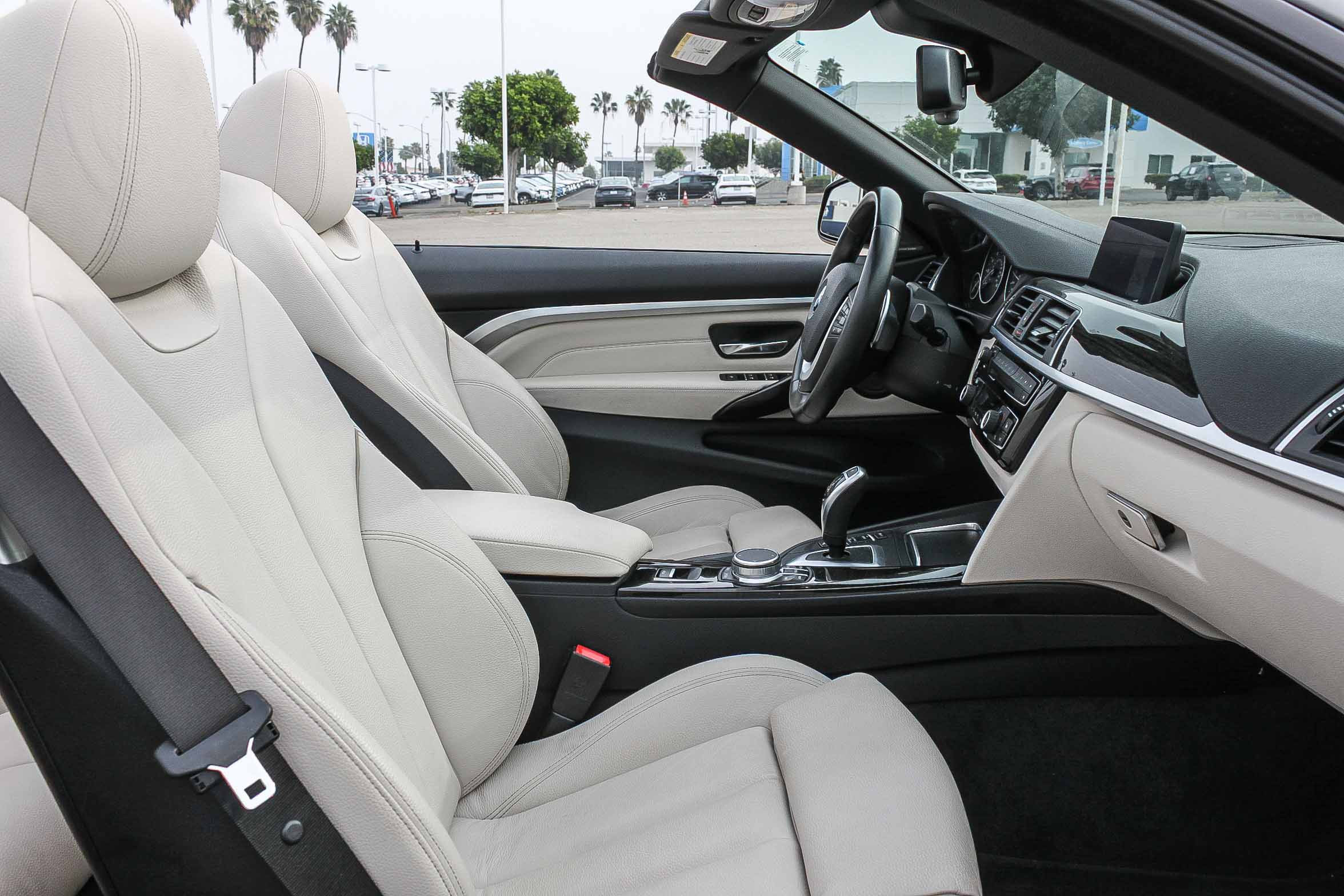 Used 2020 BMW 430i Convertible w/ M Sport Package image 19