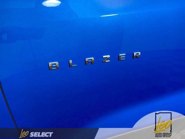 Used 2024 Chevrolet Blazer LT FWD image 11