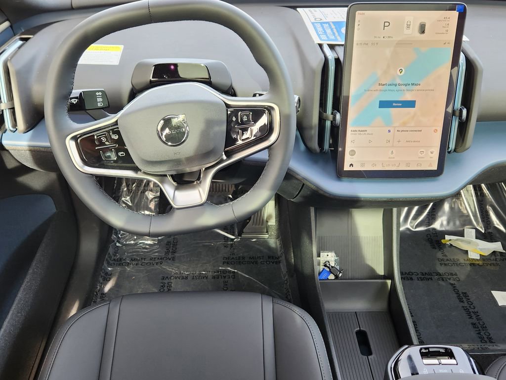 New 2026 Volvo EX30 Plus w/ Climate Package image 3