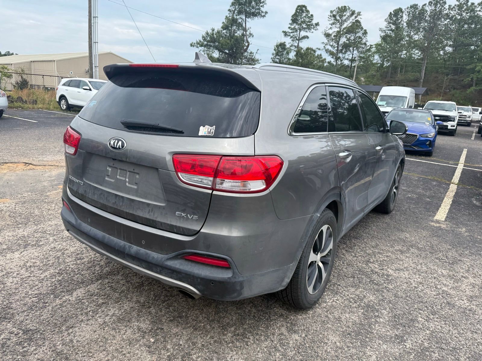 Used 2017 Kia Sorento EX FWD image 7