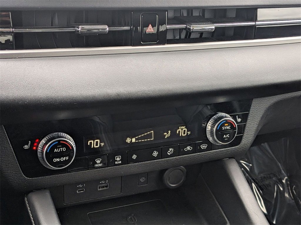 Used 2024 Mitsubishi Outlander SE image 20