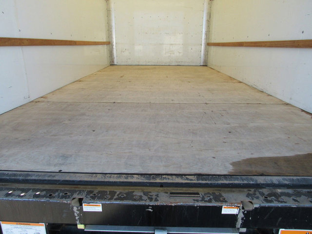 Used 2022 GMC Savana 3500 Extended w/ Power Convenience Package RWD image 20