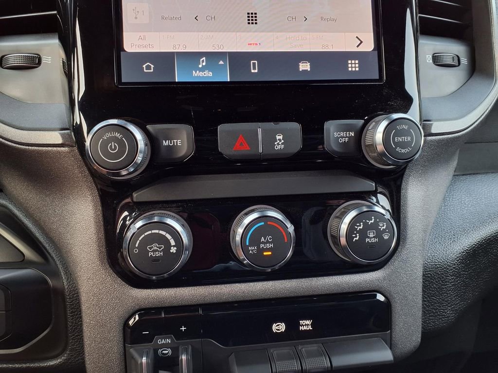 Used 2025 RAM 3500 Tradesman image 13