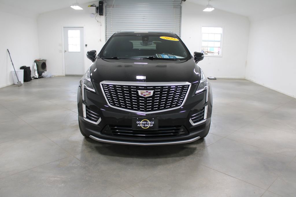 Used 2022 Cadillac XT5 Premium Luxury w/ Technology Package image 3