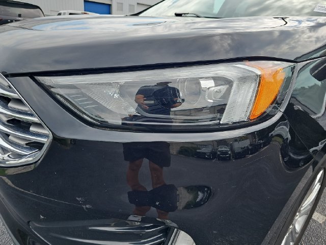 Certified 2023 Ford Edge Titanium AWD/4WD image 34