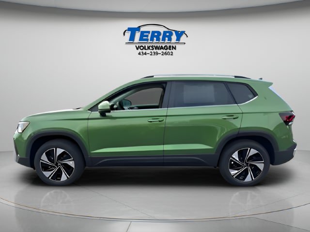 New 2026 Volkswagen Taos SE AWD/4WD image 3
